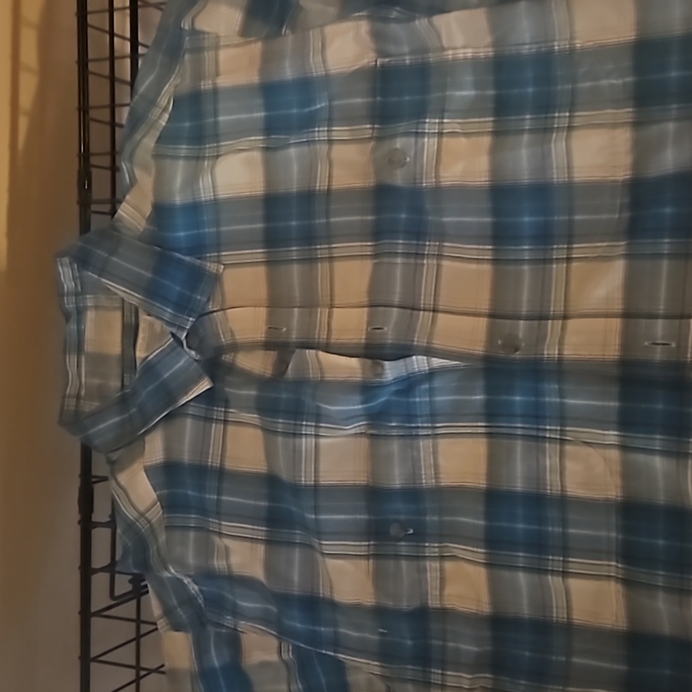 Wrangler button up